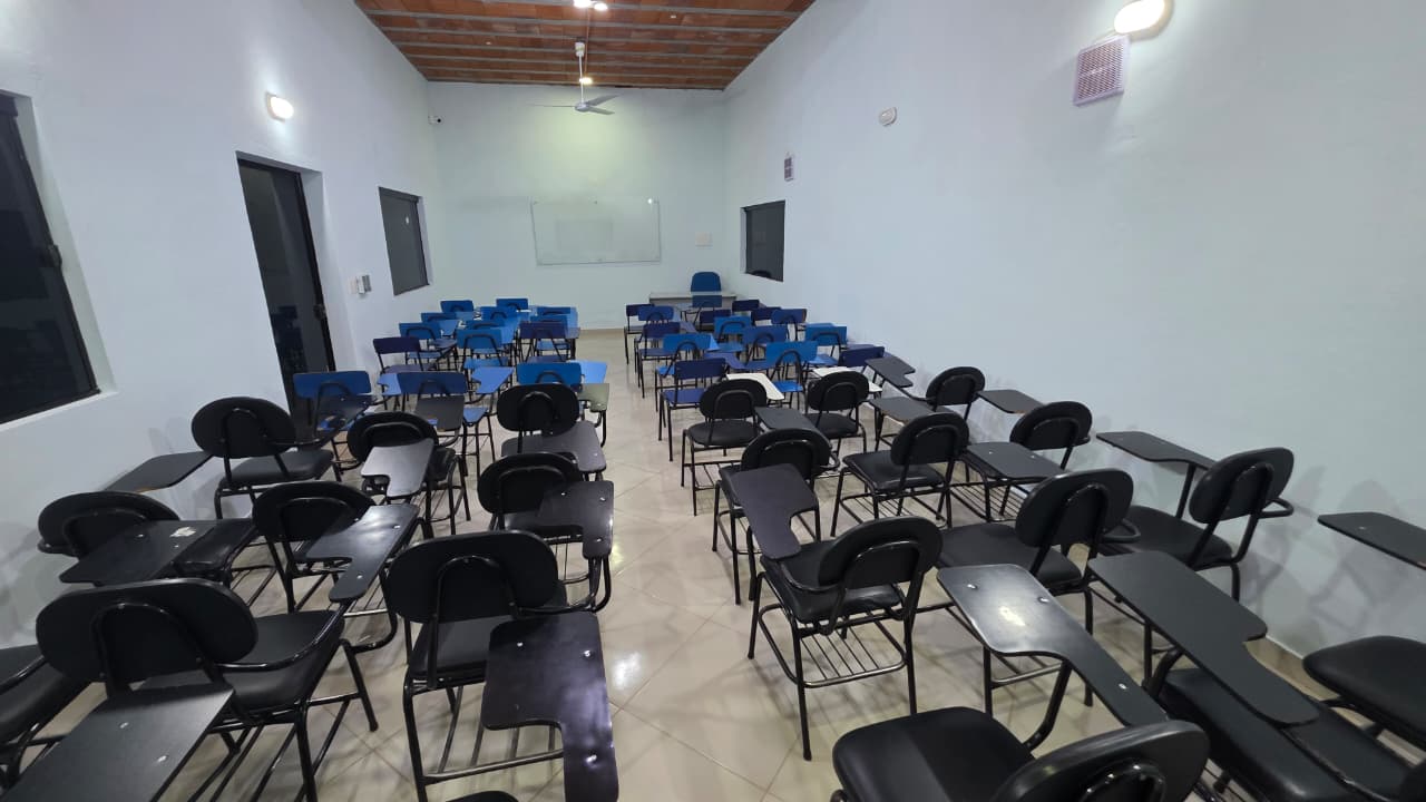 Aula de clases de la modalidad externado del Cursillo Santa Rosa de Lima
